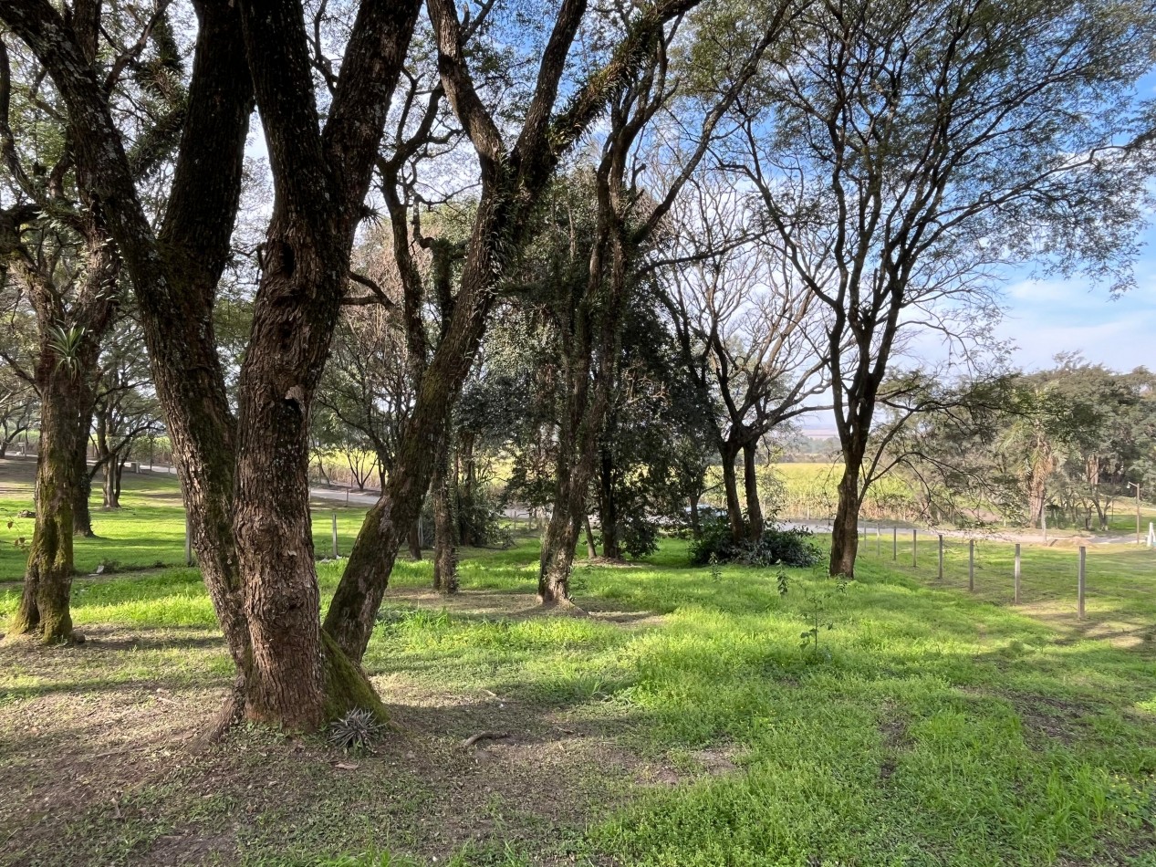 Hermoso terreno en Barrio La Arboleda