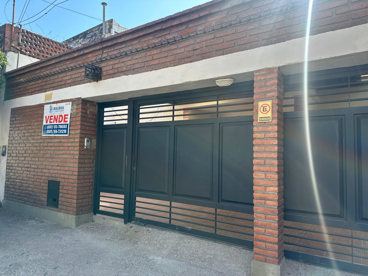 Casa 4D en Barrio Norte