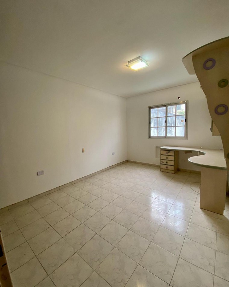 Duplex 3 dormitorios en venta en Barrio Sur