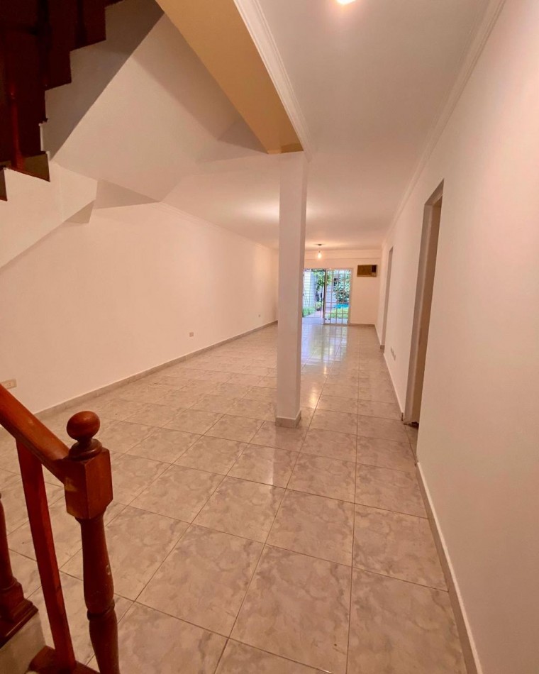 Duplex 3 dormitorios en venta en Barrio Sur